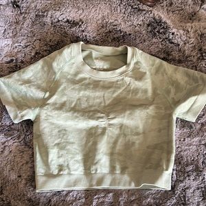 Gym Shark light green camo crop top
